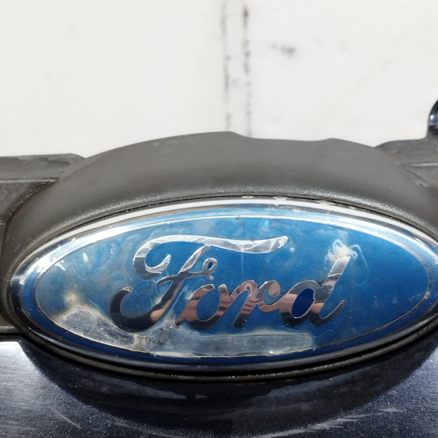 Paraurti anteriore nero Ford Fiesta (mk6) 2008-2015 ecoAC15386