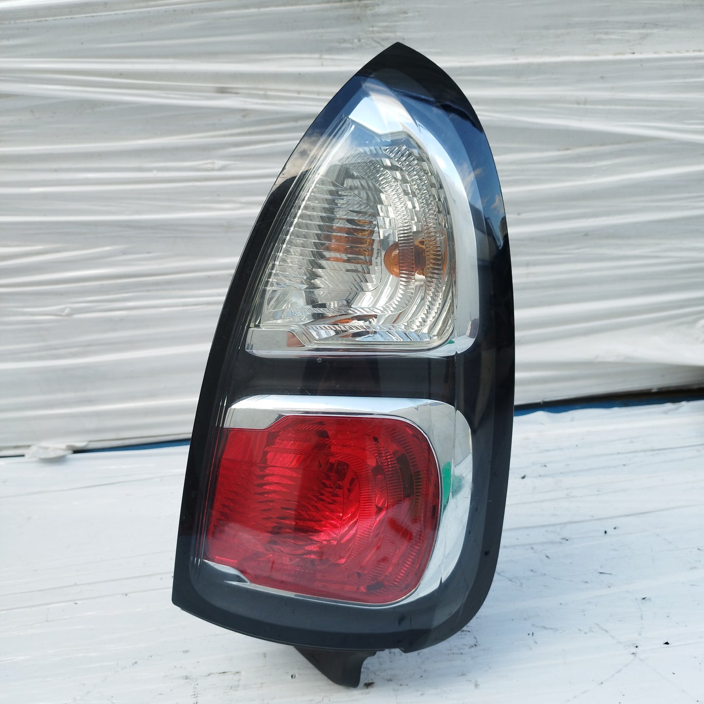 Fanale posteriore dx Citroen C3 Picasso 2009 cod: 9681749180 ecoDM229