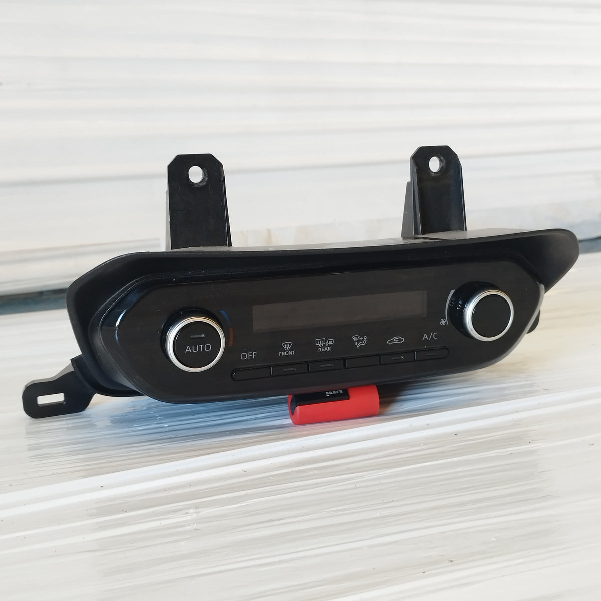 Pulsantiera aria condizionata Toyota Aygo X (AB70) 2022-2025 cod: 55900-0h141 ecoAC17533