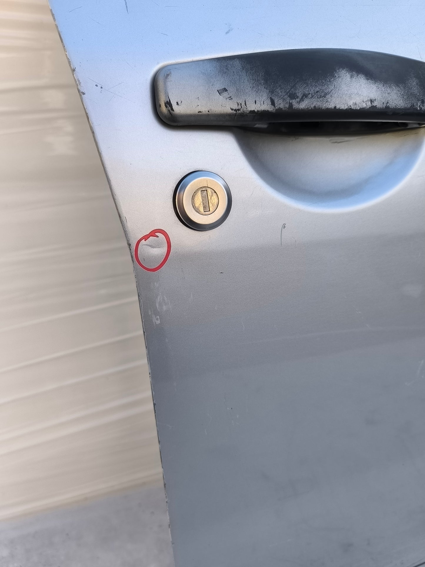 Sportello anteriore dx Dacia Sandero anno 2009 grigio argento ecoAG8071