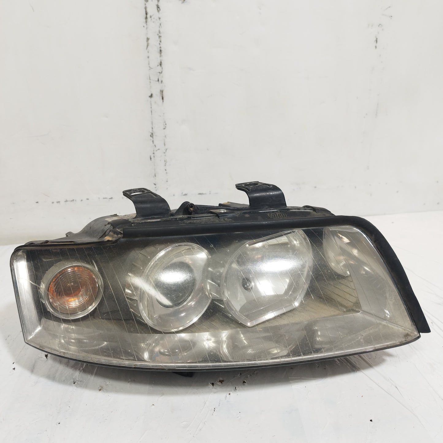 Fanale anteriore dx Audi A4 (B6) 2000-2004 cod: 8E0941004F ecoAC15315