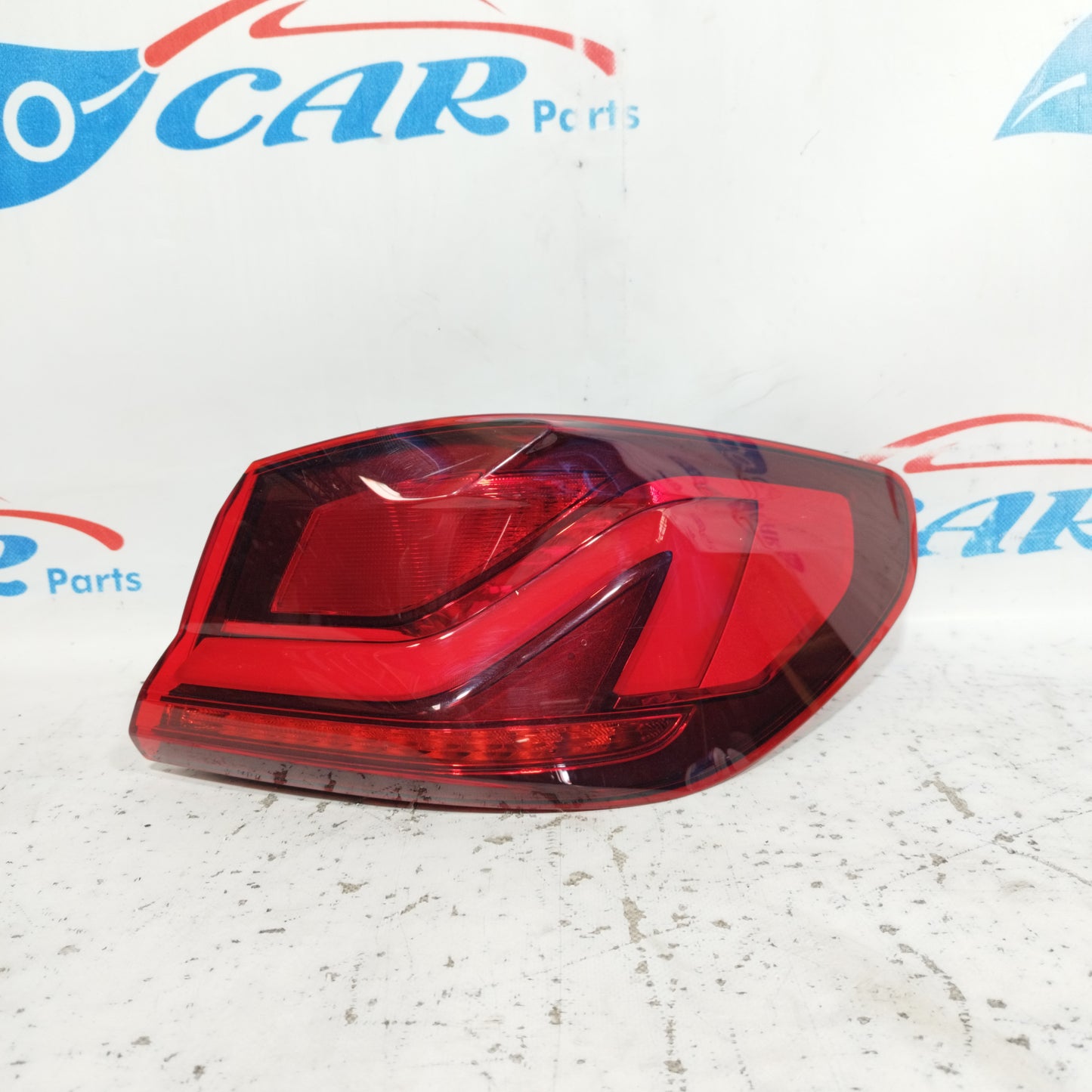 Außenleuchte hinten Dx BMW 1er F40 2022 Code: 647502 ecoAC8857