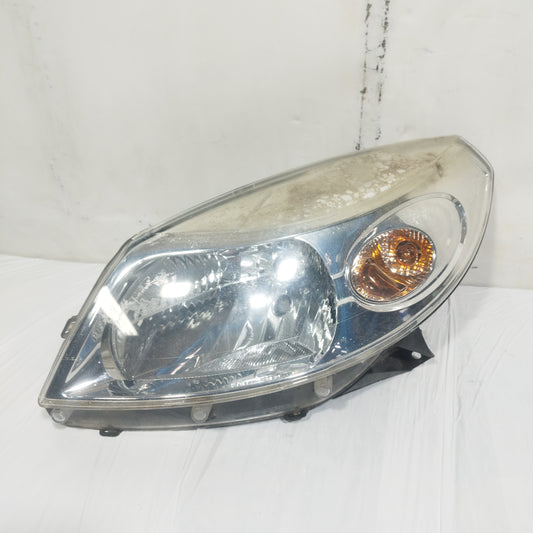 Fanale anteriore sx Dacia Sandero I (BS90) 2008-2012 cod: 8200733878 ecoAC15373