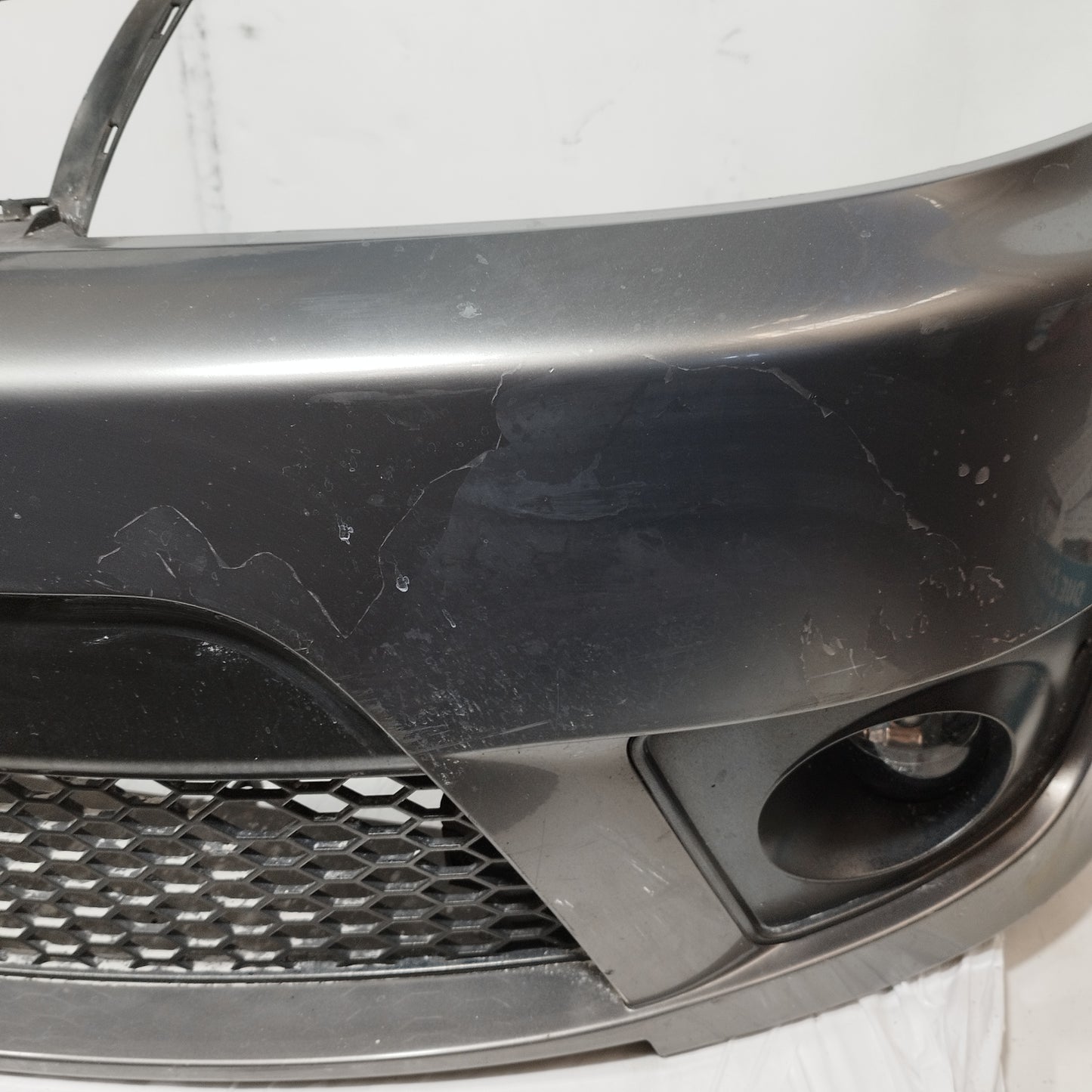 Paraurti anteriore grigio scuro Seat Ibiza Cupra 2005 ecoAC14203