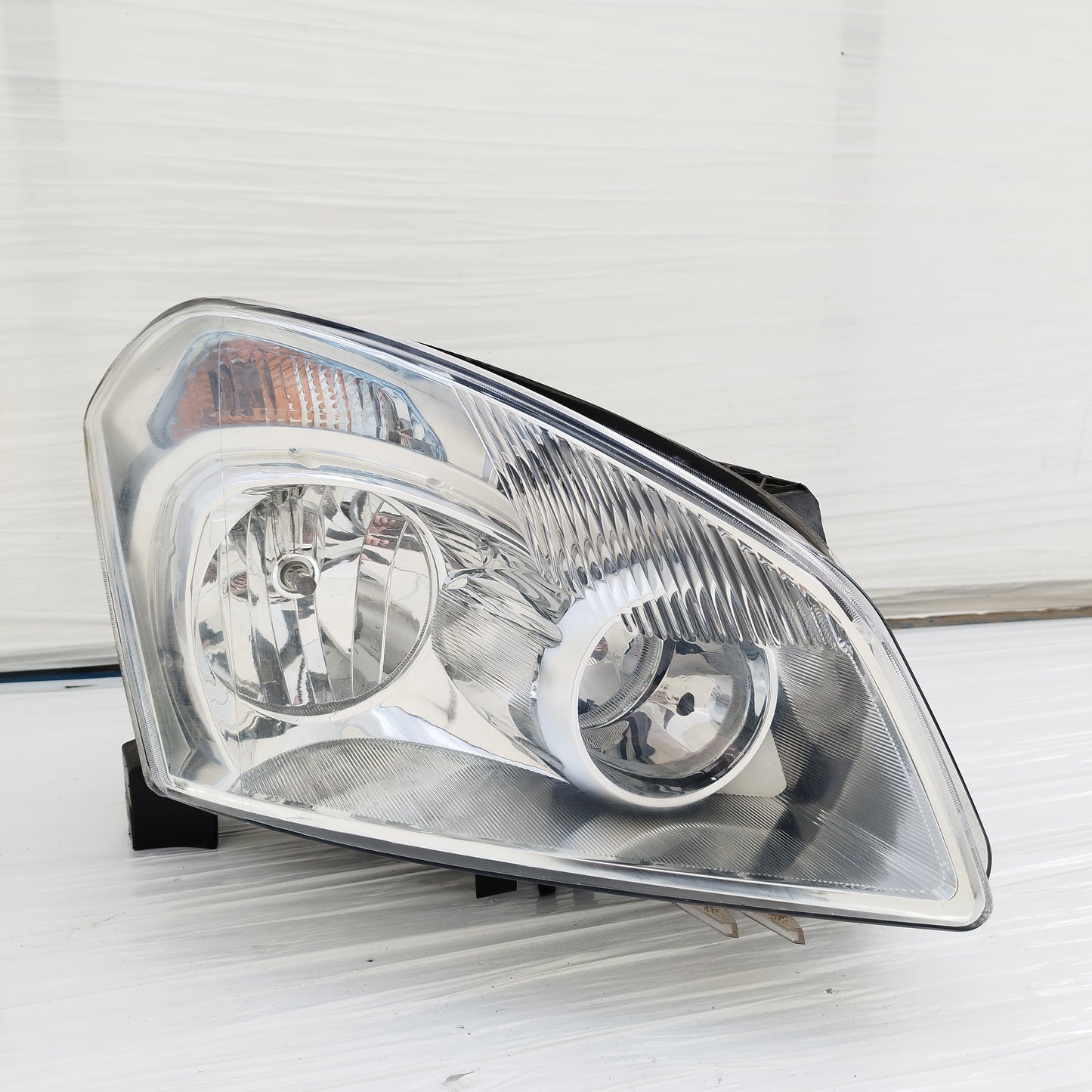 Fanale anteriore dx Nissan Qashqai 2008 DEPO cod: 08-215-11B8R-M ecoDM078
