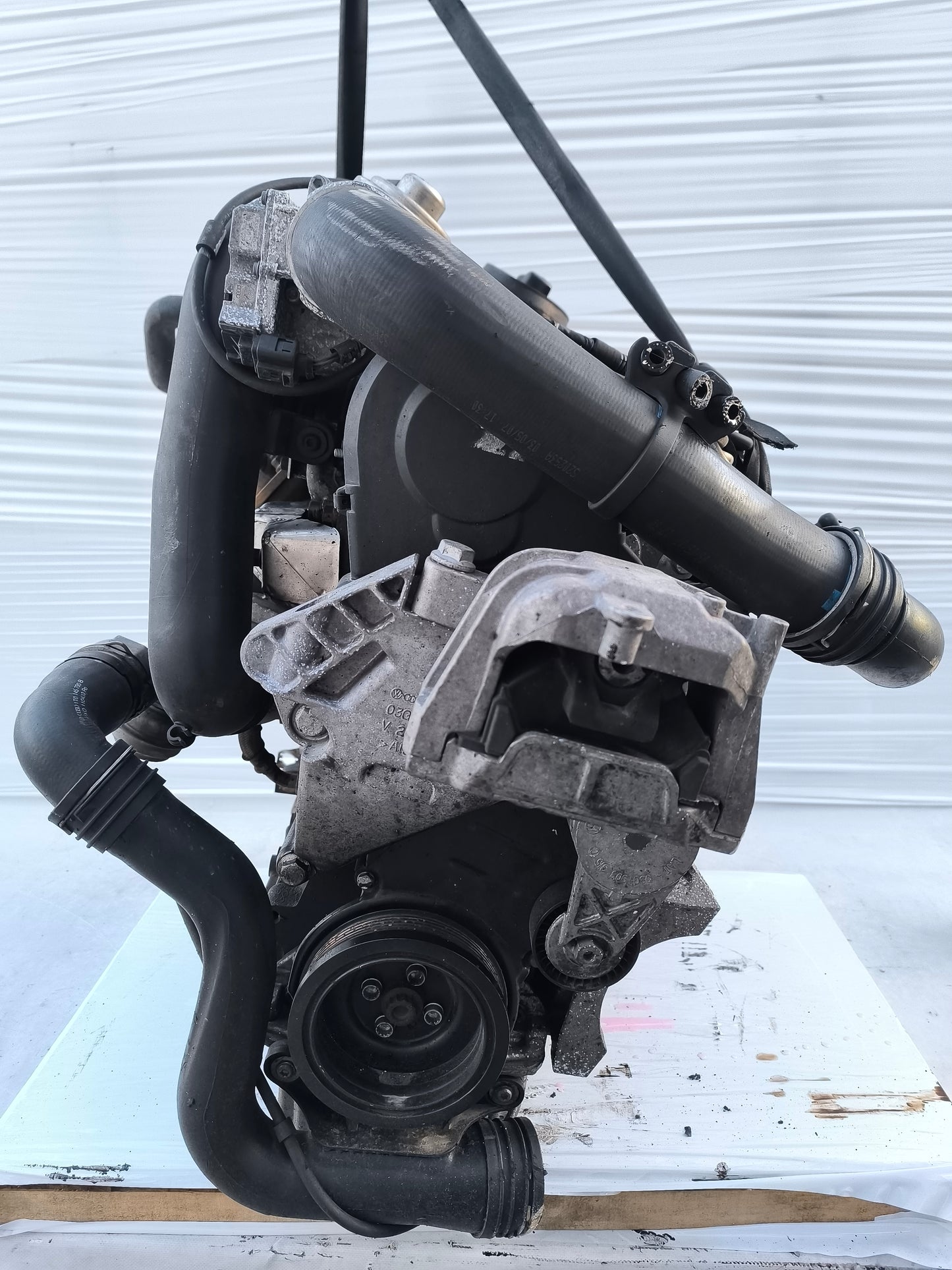 Motore Volkswagen Golf 5 1.9 TDI 105CV 2008 cod: BXE ecoAG7911