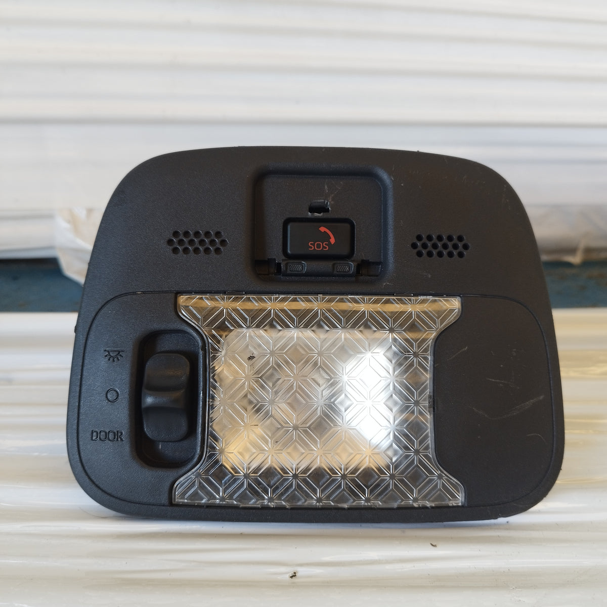 Luce di cortesia Toyota Aygo X(AB70) 2022-2025 cod: 81260-0h040-c0 ecoAC17534