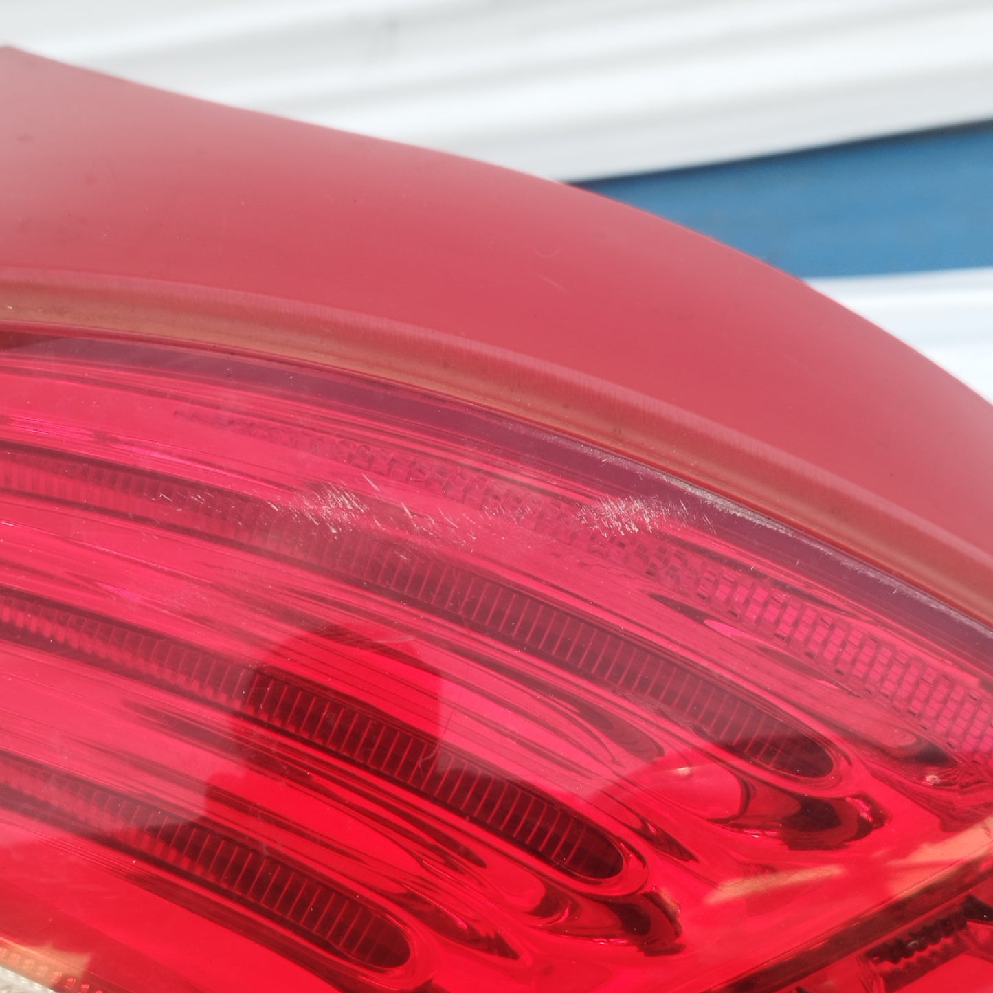 Fanale posteriore sx Peugeot 208 2014 cod: 9672628280-02 ecoDM198