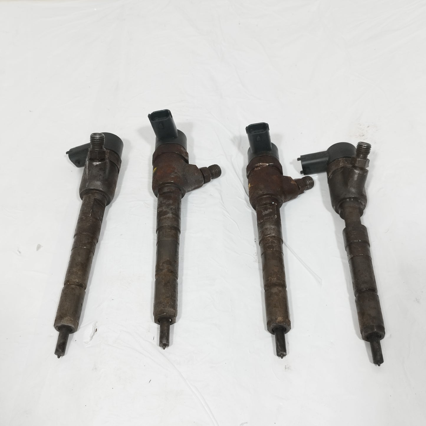 Iniettori Fiat Punto 1.3 MTJ 70CV 2003-2010 BOSCH cod: 0445110083 ecoAC16175