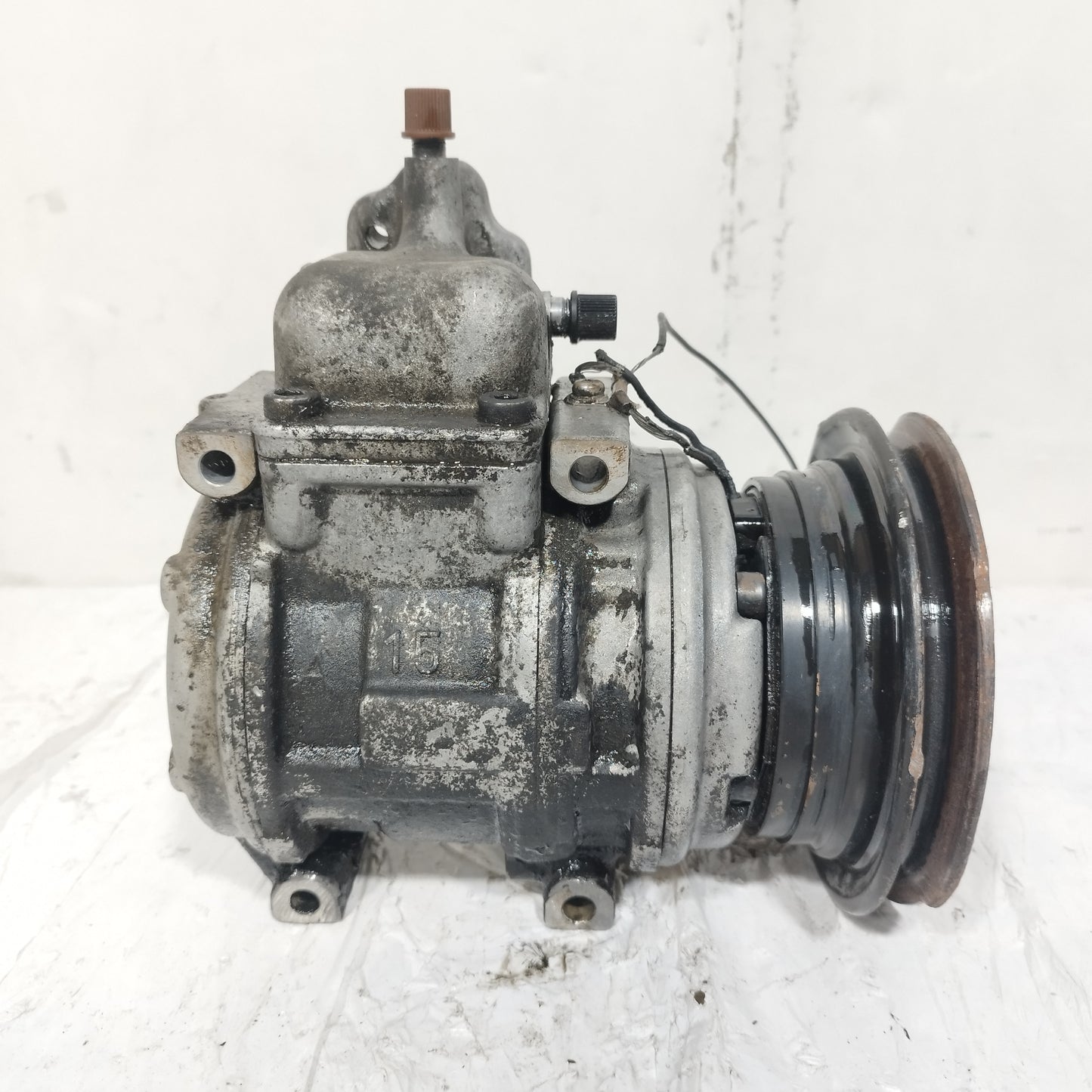 Compressore a / c Mitsubishi Pajero II 2.5 D 1997-2000 cod: 147200-2832 ecoAC16319