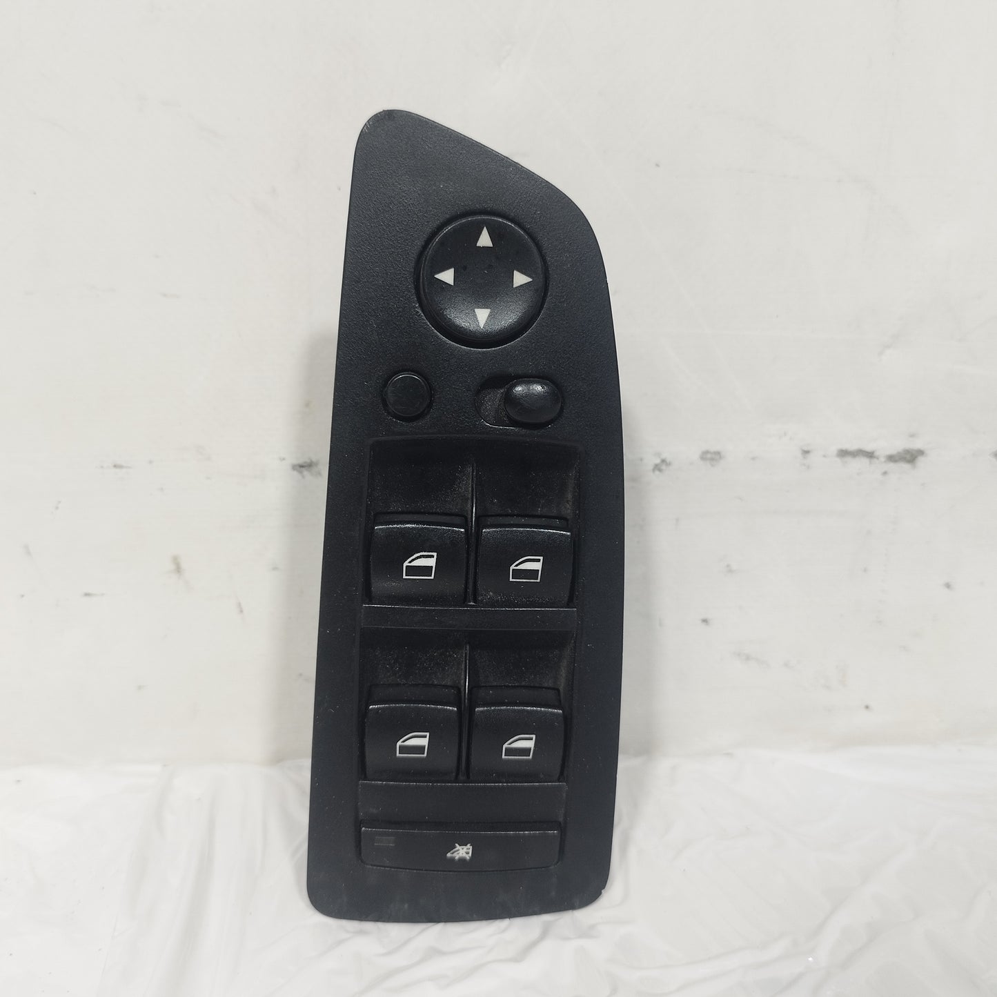 Pulsantiera alzacristalli anteriore sx Bmw serie 1 E87 2004-2007 cod: 9132076-01 ecoAC16239