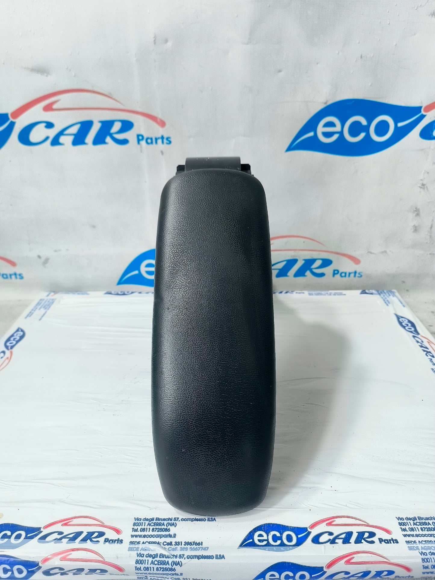 Bracciolo centrale nero Citroen DS3 2011 cod: a0560501001 ecoAG6291