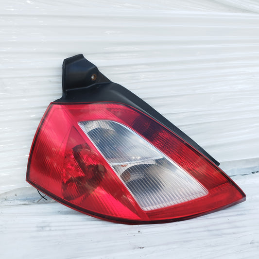 Fanale posteriore sx Renault Megane II Berlina 5p 2002-2006 cod: 8200073236 ecoDM348