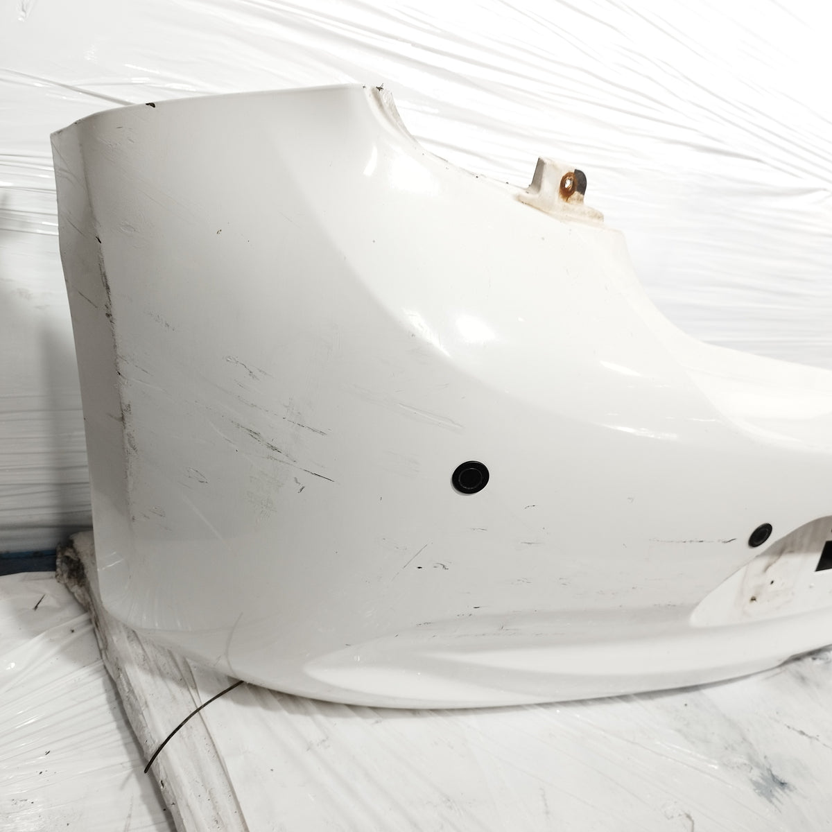 Paraurti posteriore bianco Nissan Micra K13 2013-2017 Restyling ecoAC17303