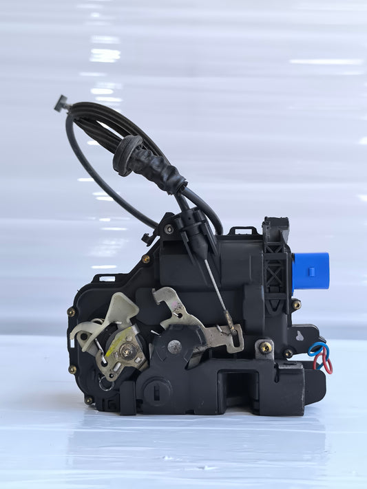 Serratura posteriore sx Skoda Fabia I (6Y) / Seat Ibiza (6L) anno 1999-2008 cod: 3B4839015k 6 pin ecoAG8569
