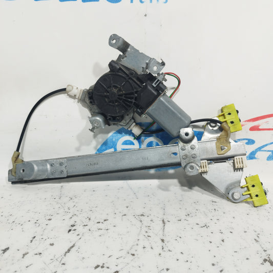 Rear rack right Nissan Qashqai 2010 code: 119767J ecoAC8733