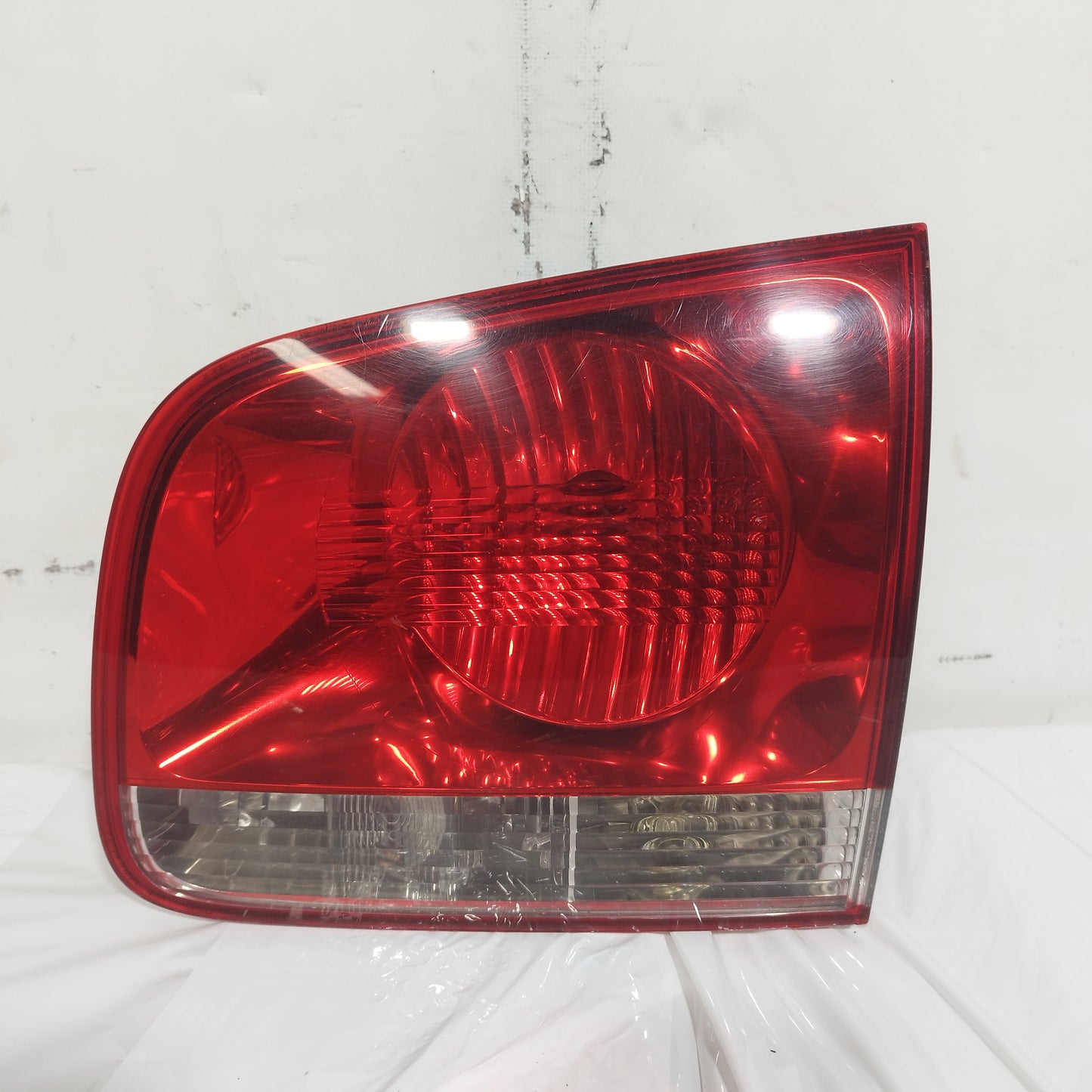 Fanale posteriore interno dx Volkswagen Touareg 2001-2006 cod: 7L694509 ecoAC15148