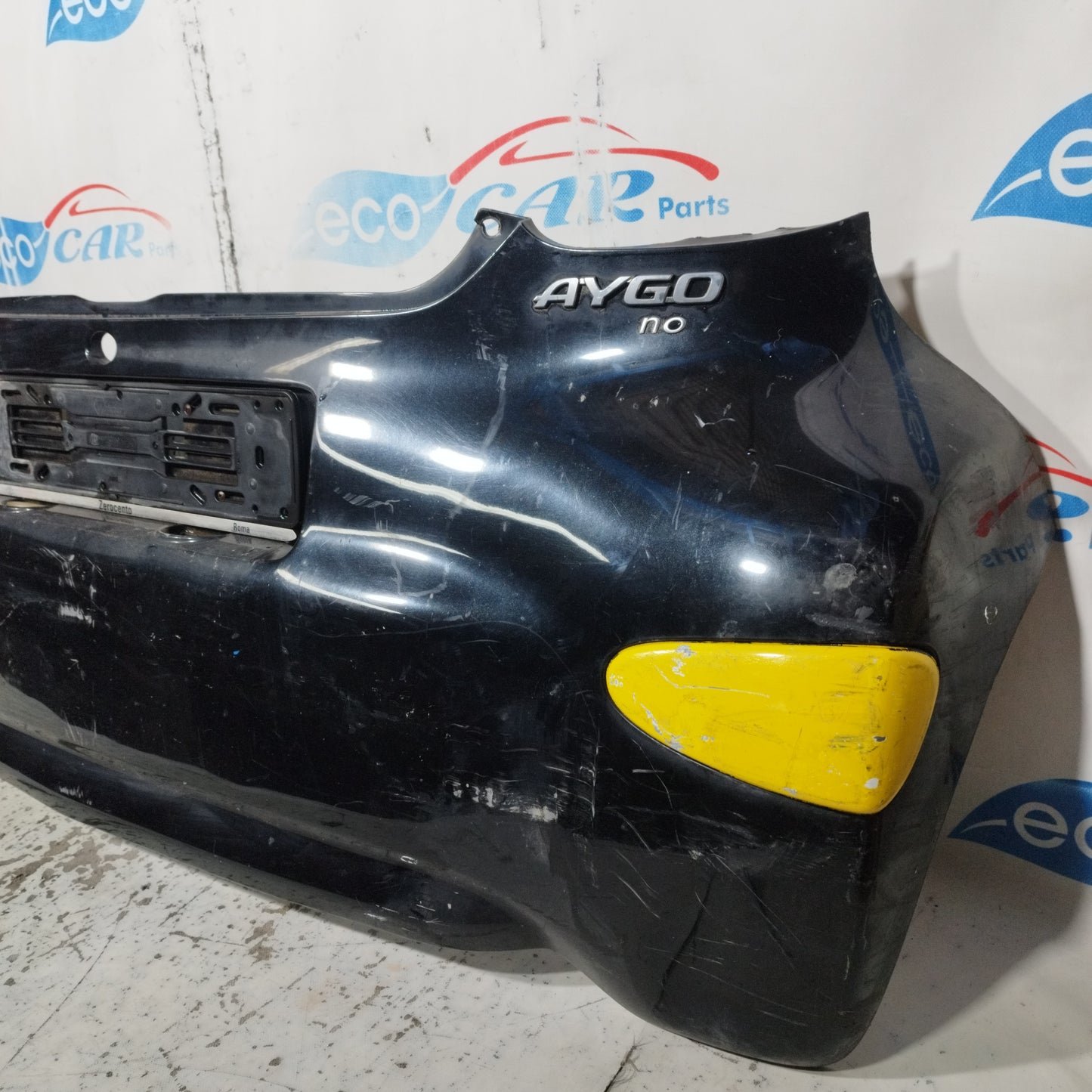 Schwarze Heckstoßstange Toyota Aygo 2006 ecoAC10247