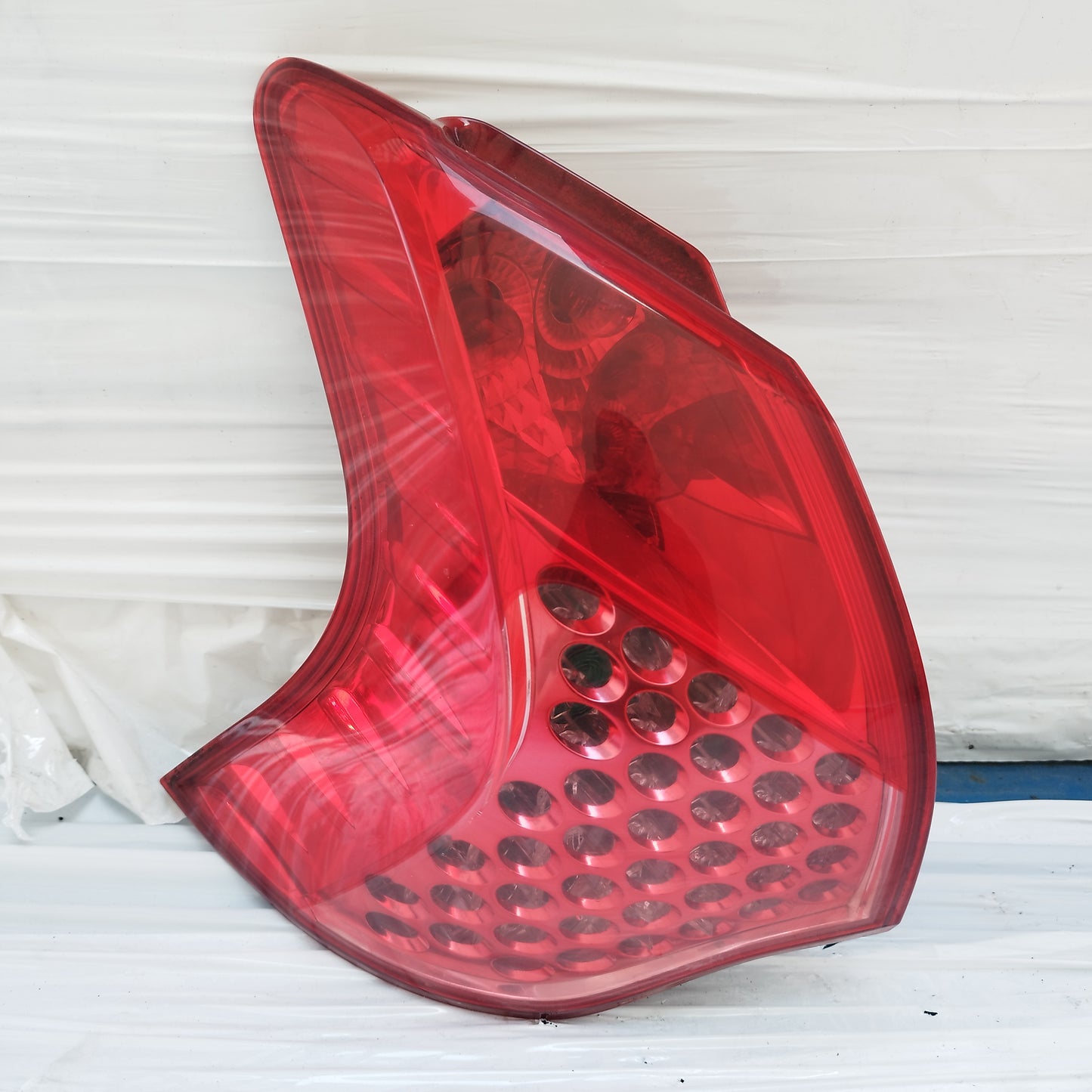 Fanale posteriore sx Peugeot 3008 I serie (T84) 2009-2013 cod: 9683460880 ecoDM286