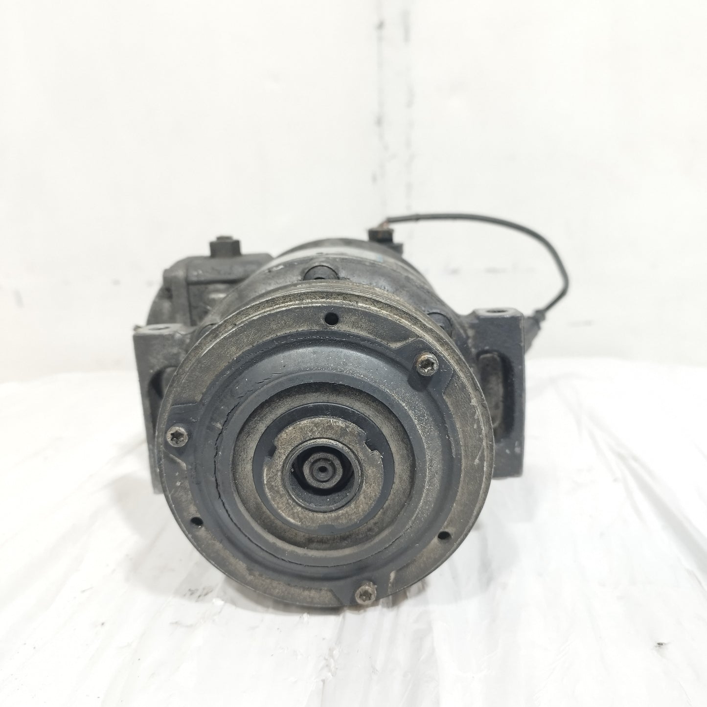Compressore a / c Volkswagen Golf 5 1.9 TDI 2005 cod: 1k0820803G ecoAC15415