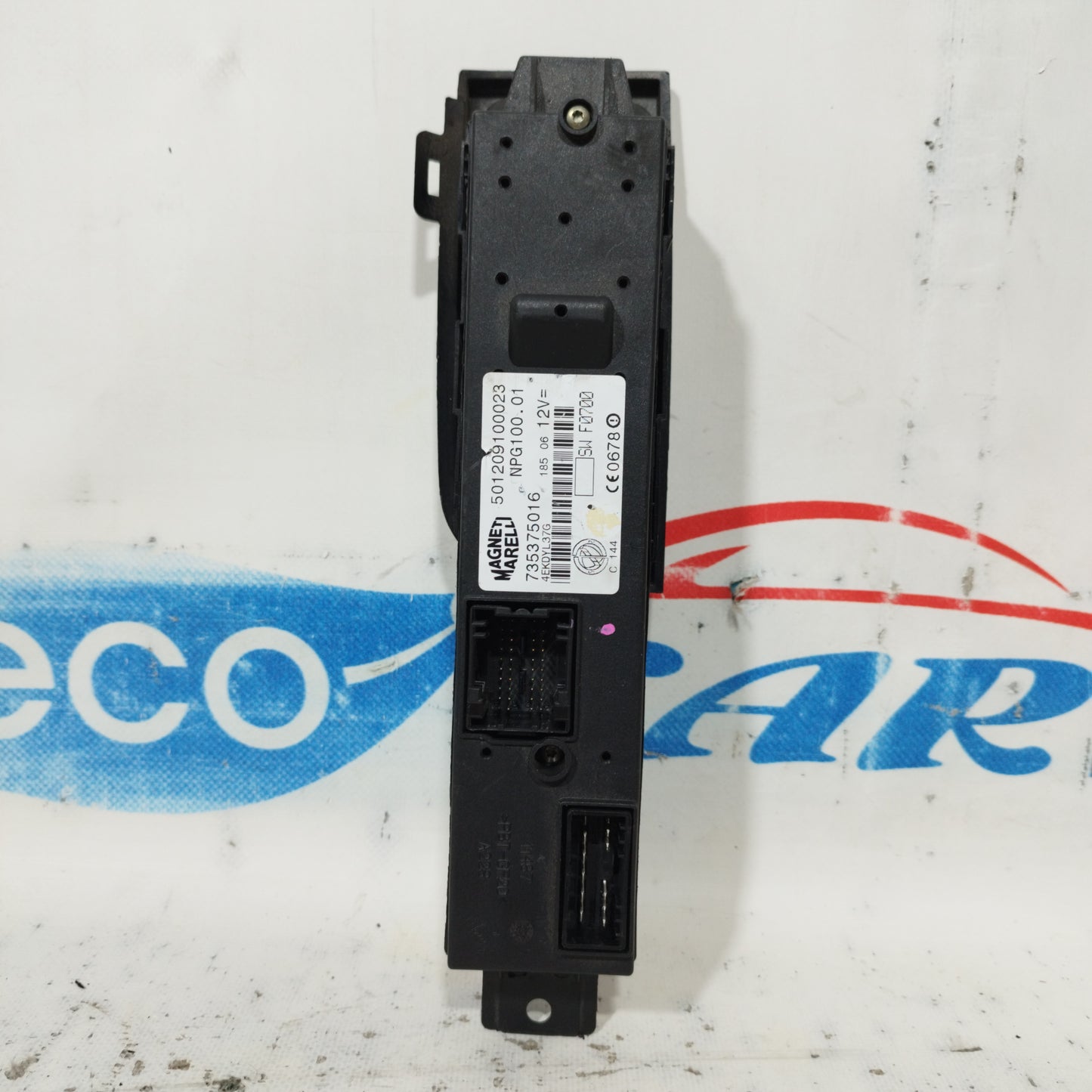 Front left button panel 4 buttons Lancia Thesis 2008 code: 735375016 ecoAC10119