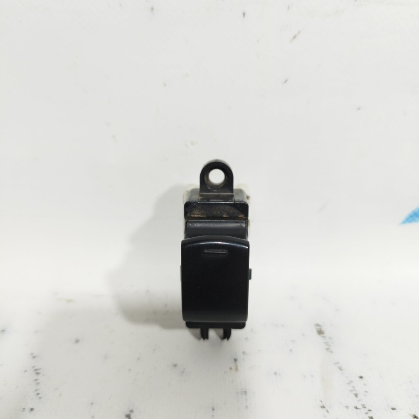 Nissan Micra K13 2013 ecoAC8592 Schalter vorne rechts