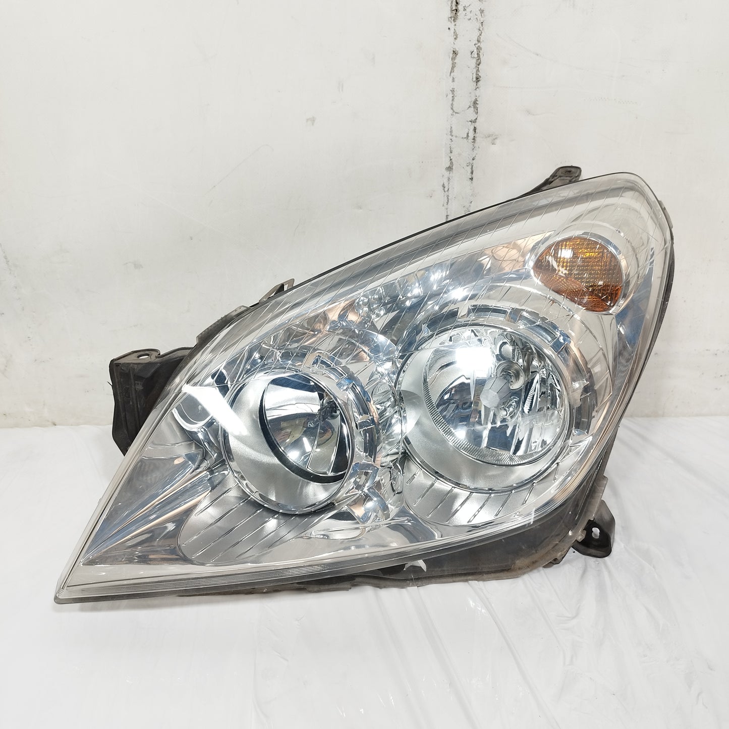 Fanale anteriore sx Opel Astra H anno 2004-2010 ecoAC16749
