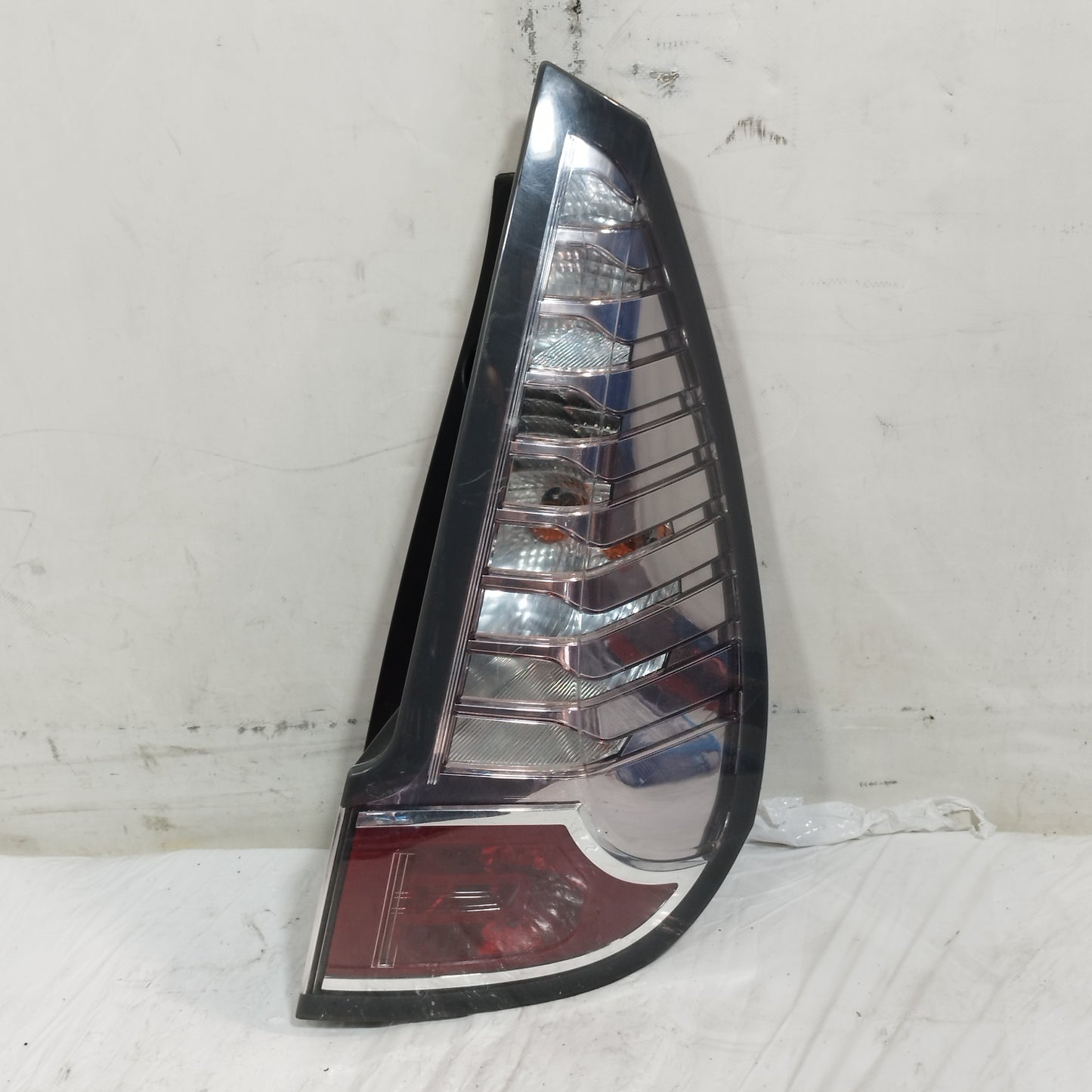Fanale posteriore dx Renault Scenic X-Mod 2012-2016 cod: 265503764R ecoAC16564