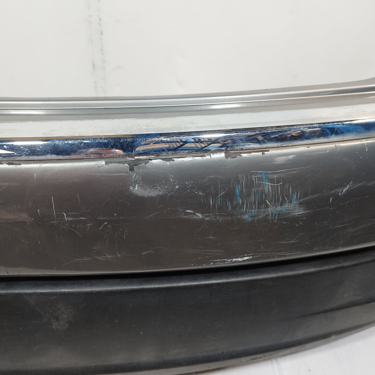 Dunkelgraue Heckstoßstange Lancia Delta 2012 ecoAC11032