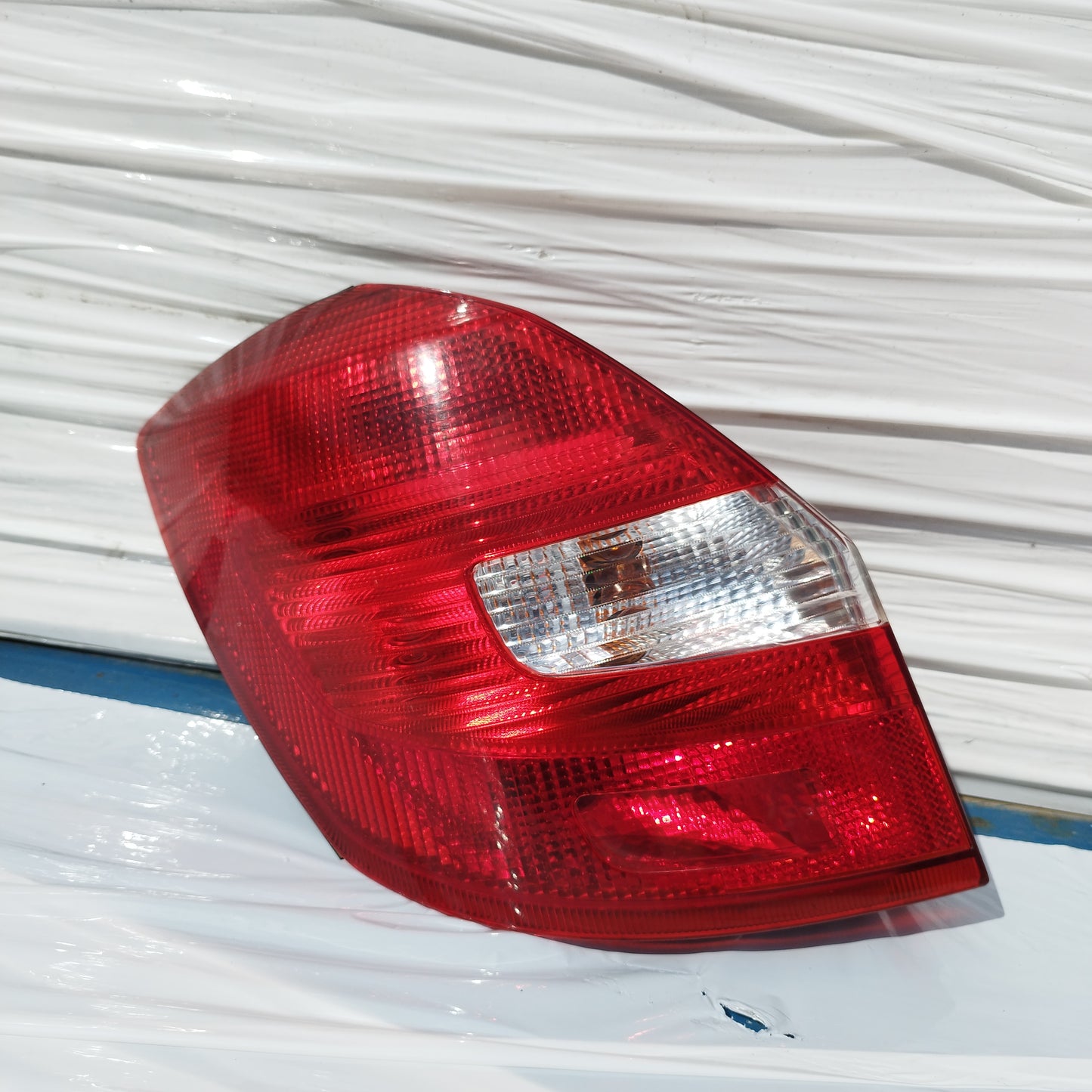 Fanale posteriore sx Skoda Fabia (5J) 2007-2014 cod: ZSB5J6945095 ecoDM194