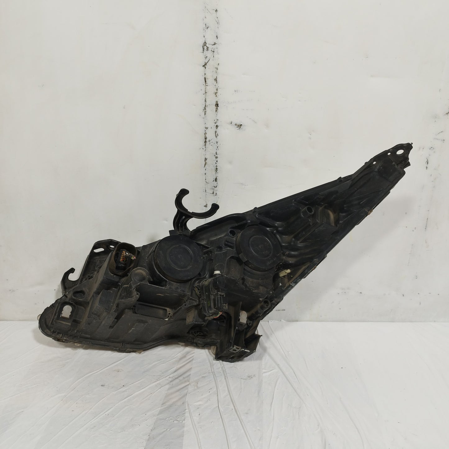 Fanale anteriore dx Peugeot 5008 2013 cod: 9682519080 ecoAC15123