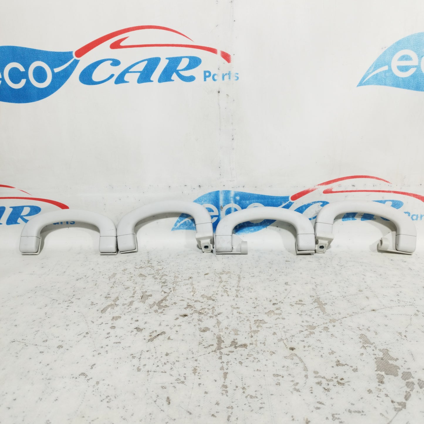 Grab handles Fiat 500L 2013 ecoAC9335