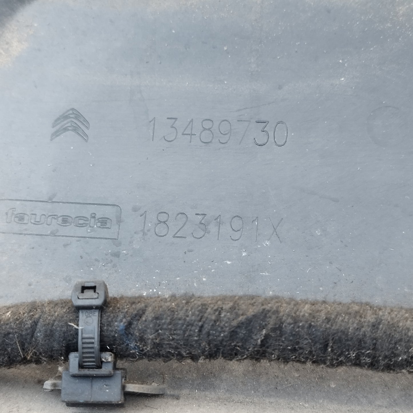 Paraurti posteriore Grigio scuro Citroen C3 Aircross 2018 cod: 13489730 ecoDM134