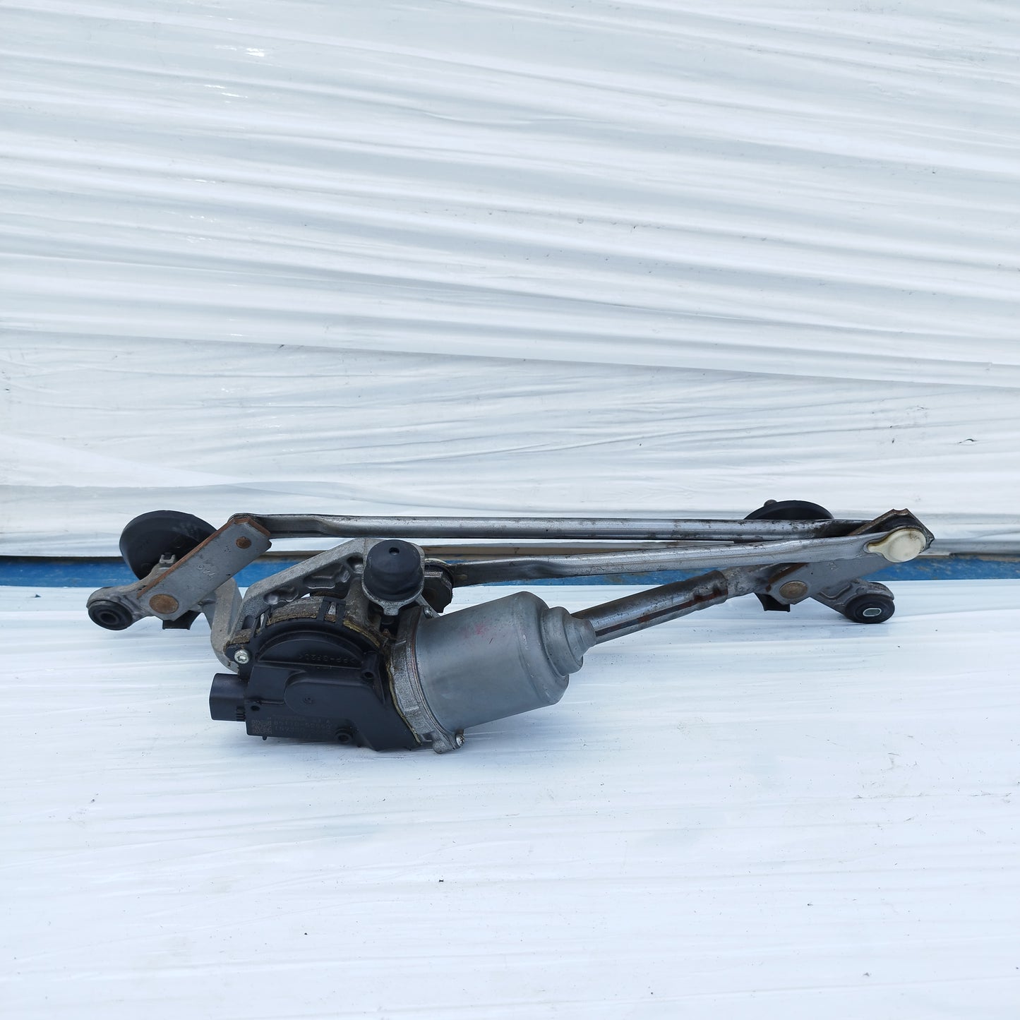 Motorino tergicristalli Toyota Urban Cruiser 2009-2014 5 pin cod: 85110-52550 ecoAC15829