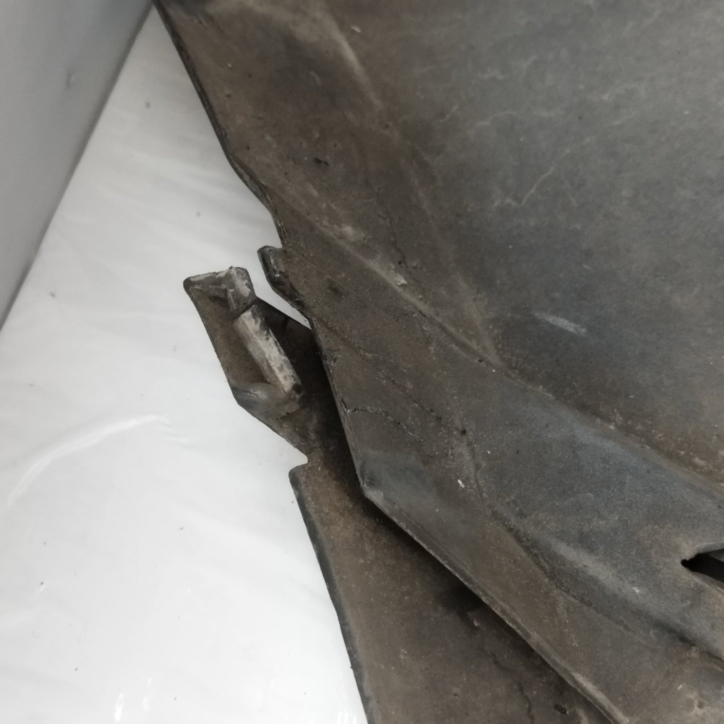 Paraurti posteriore Ford Fiesta 2010 ecoAC14193