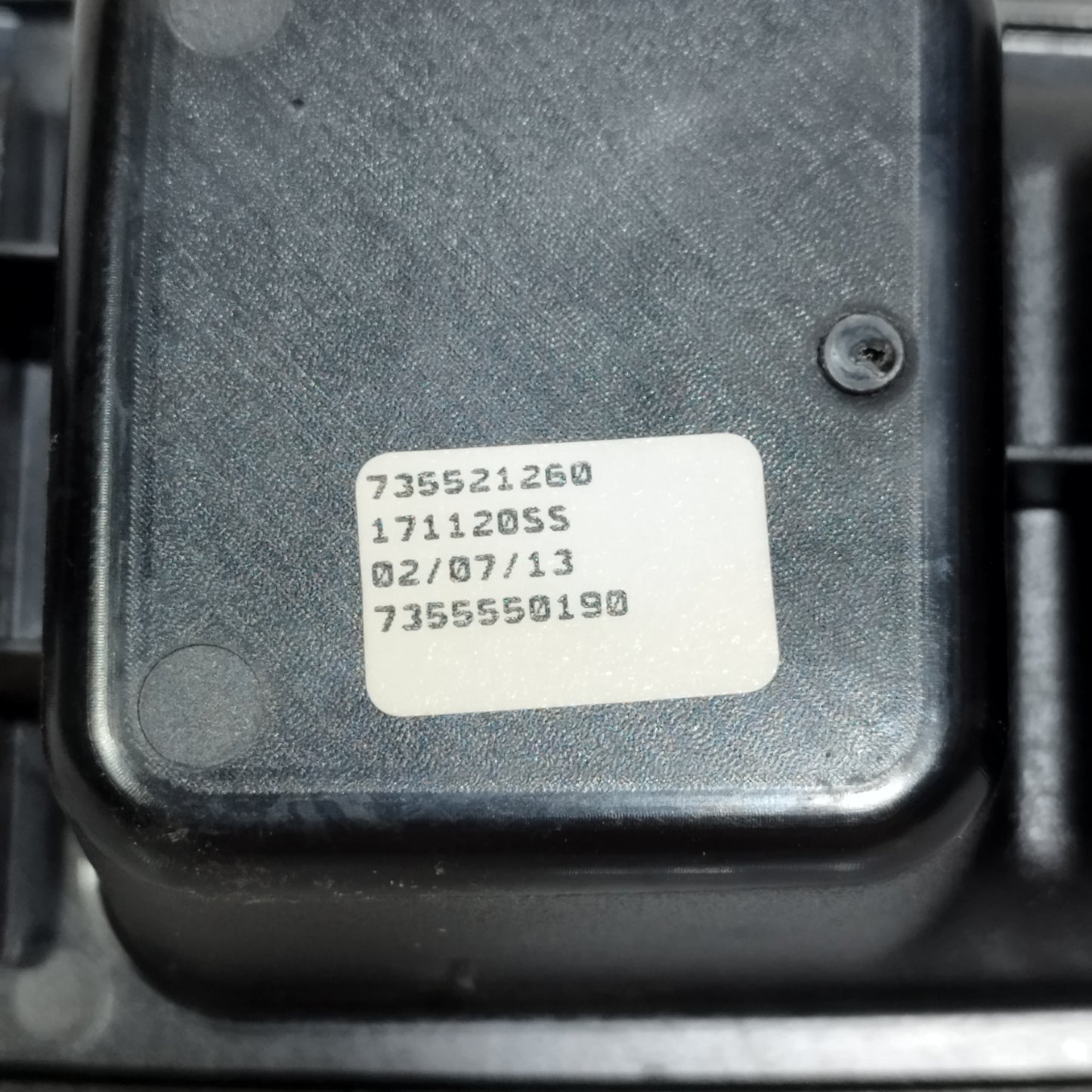 Bedienfeld vorne rechts Fiat 500L 2013 Code: 735521260 ecoAC12717