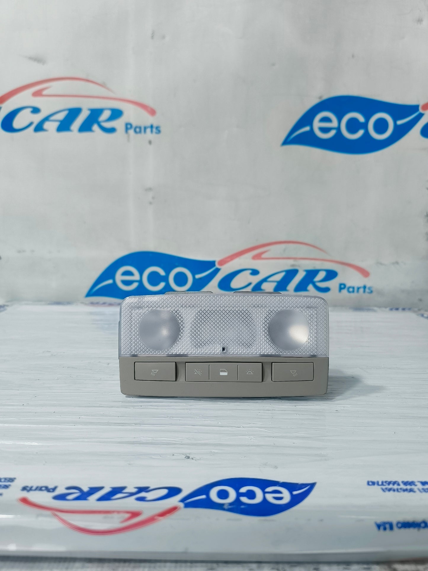 Courtesy light Opel Meriva B / Astra J / Insignia 2010 Cod. 13285100 ecoAG6247