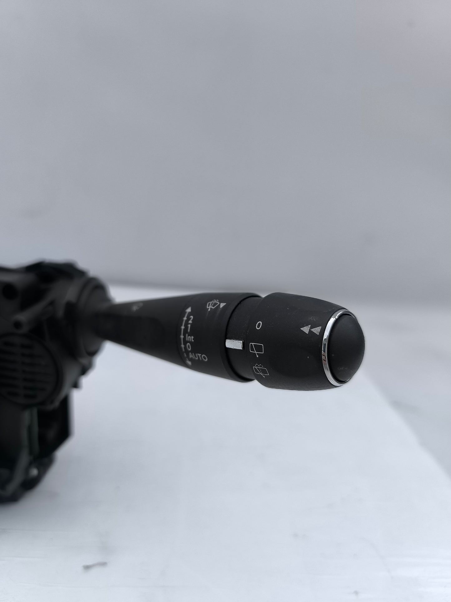 Citroen C4 headlight switch year 2011 Code: 96759252xt ecoAG6762