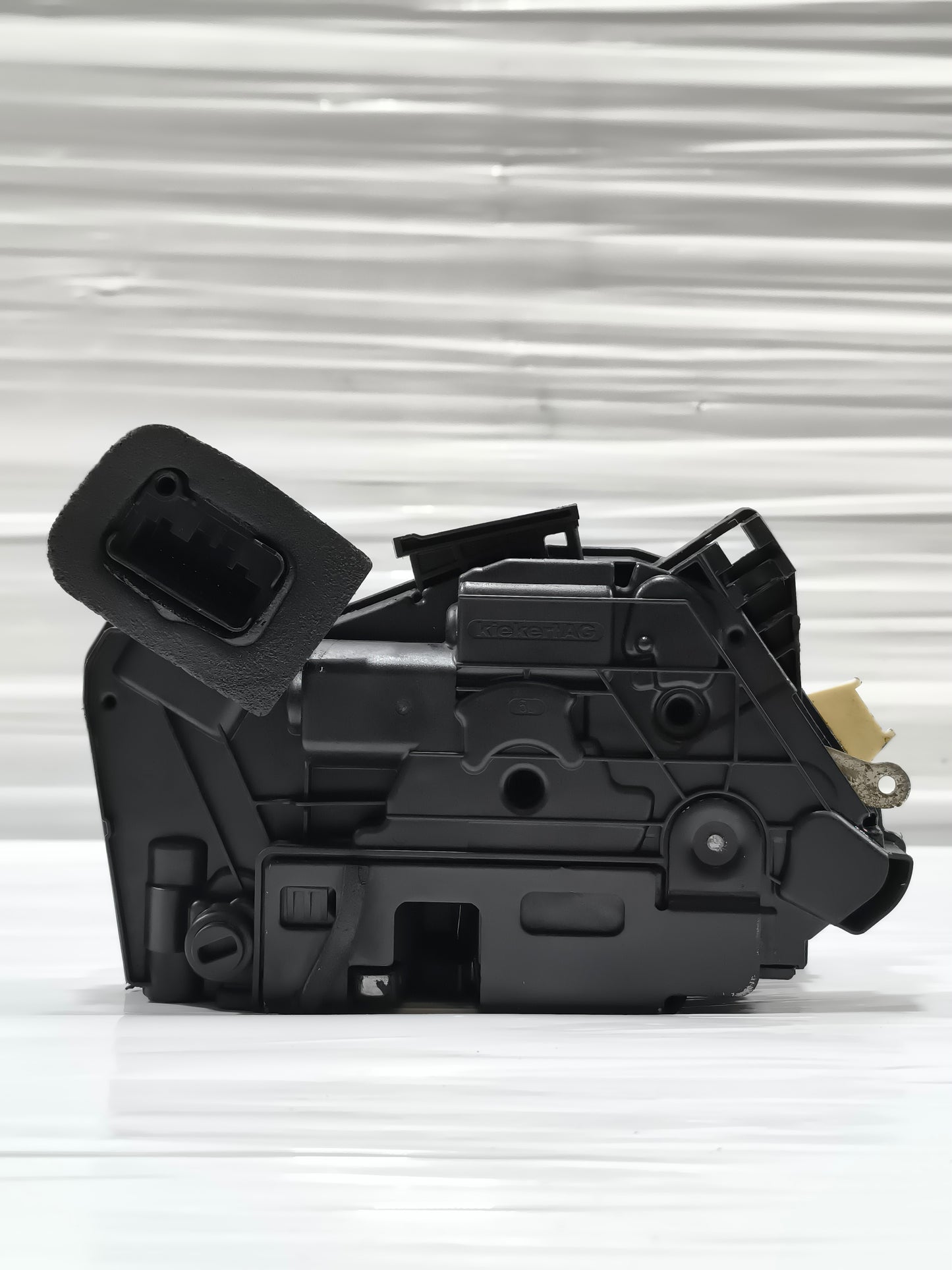 Serratura posteriore sx Volkswagen Golf VII 2013-2021 7 pin cod: 5k4839015q ecoAG9667