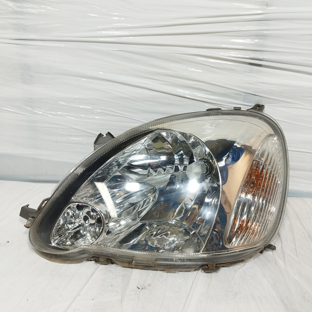 Fanale anteriore sx Toyota Yaris 2003-2005 Restyling DEPO cod: 212-11F5L ecoAC16861
