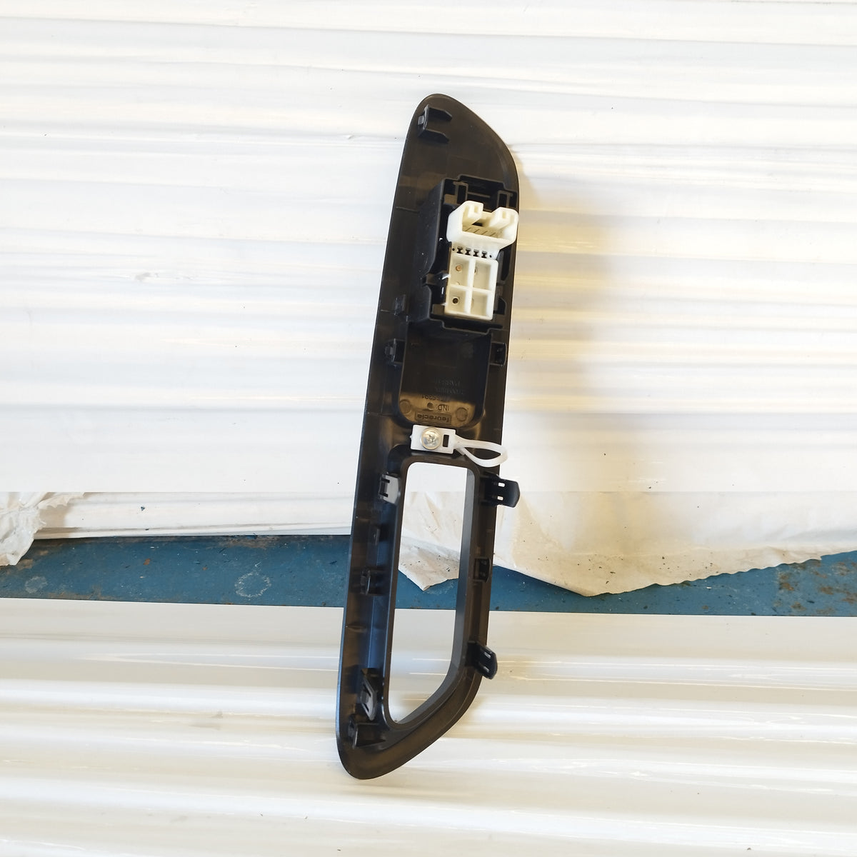 Pulsantiera alzacristalli anteriore dx Toyota Aygo X (AB70) 2022-2025 cod: M555391 ecoAC17538