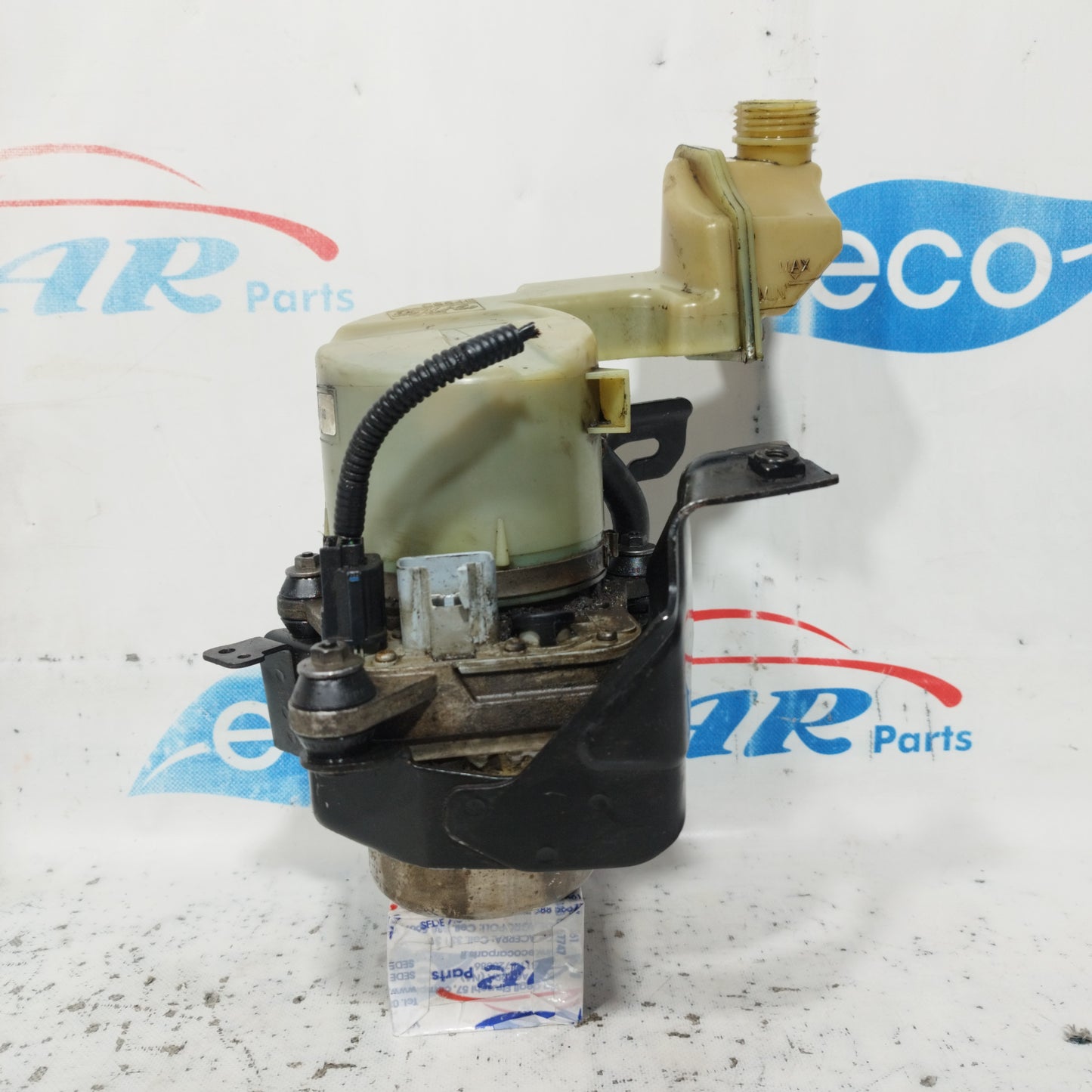 Power steering pump Ford Fusion 1.6 TDCI 2005 cod: 1040085015094 ecoAC9874