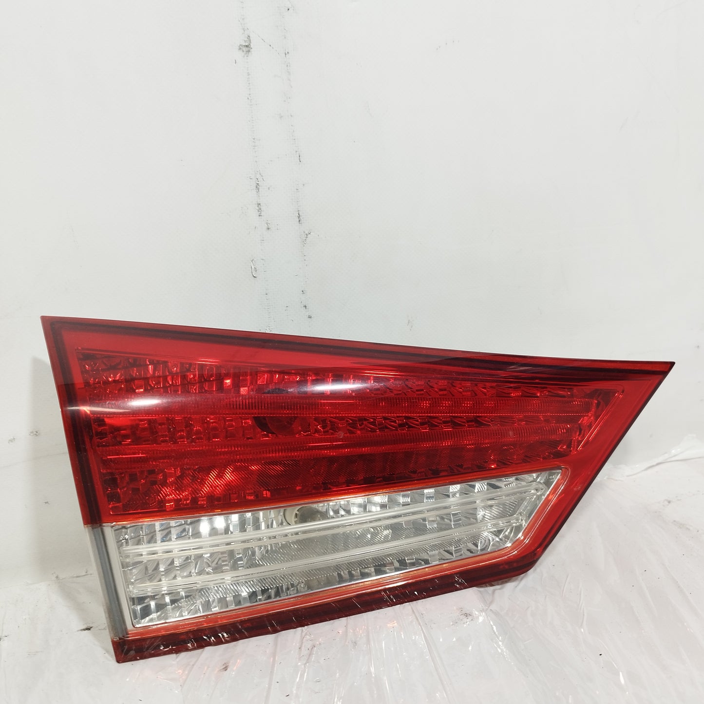 Innenleuchte links hinten Hyundai IX20 2011 Code: 92403-1K0 ecoAC13483