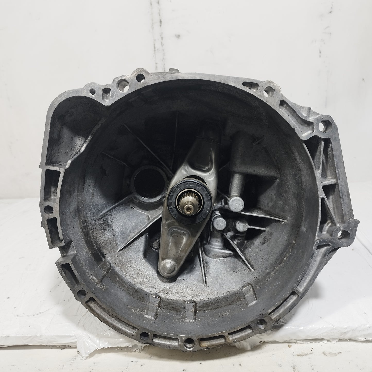 Cambio manuale BMW Serie 1 E87 2.0 D 2007 cod: 2300-7533818 ecoAC14643