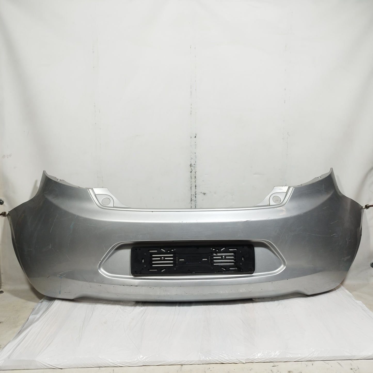 Paraurti posteriore grigio Ford Ka II (RU8) 2008-2016 cod: 735435557 ecoAC15721