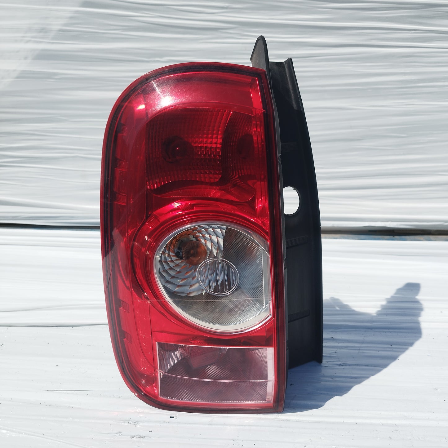 Fanale posteriore sx Dacia Duster 2010 cod: 265550035A ecoDM050