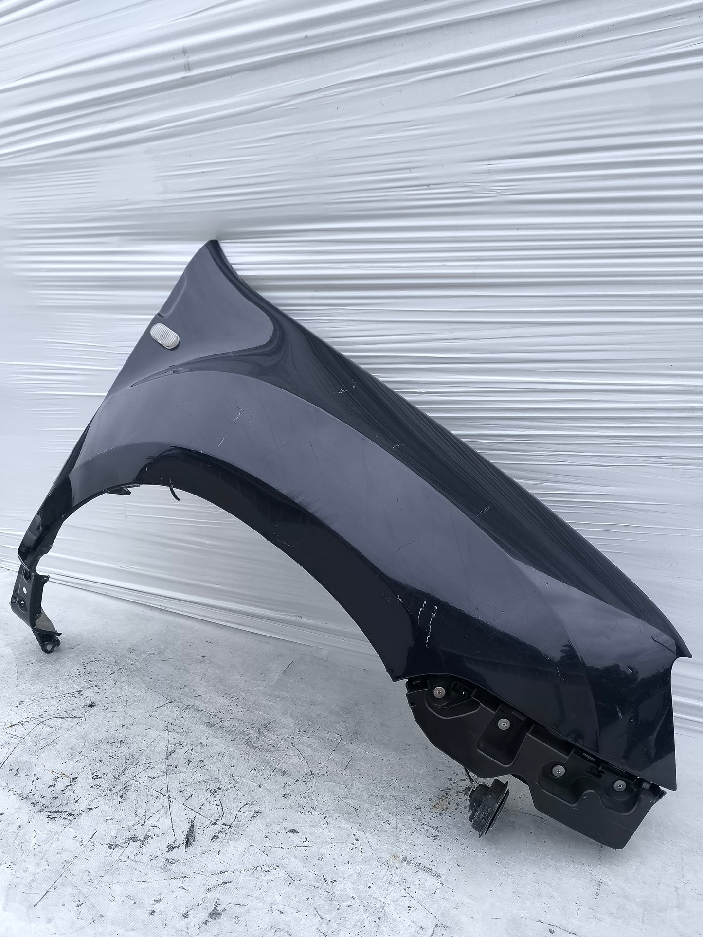 Parafango dx Dacia Duster anno 2013 blu ecoAG8226