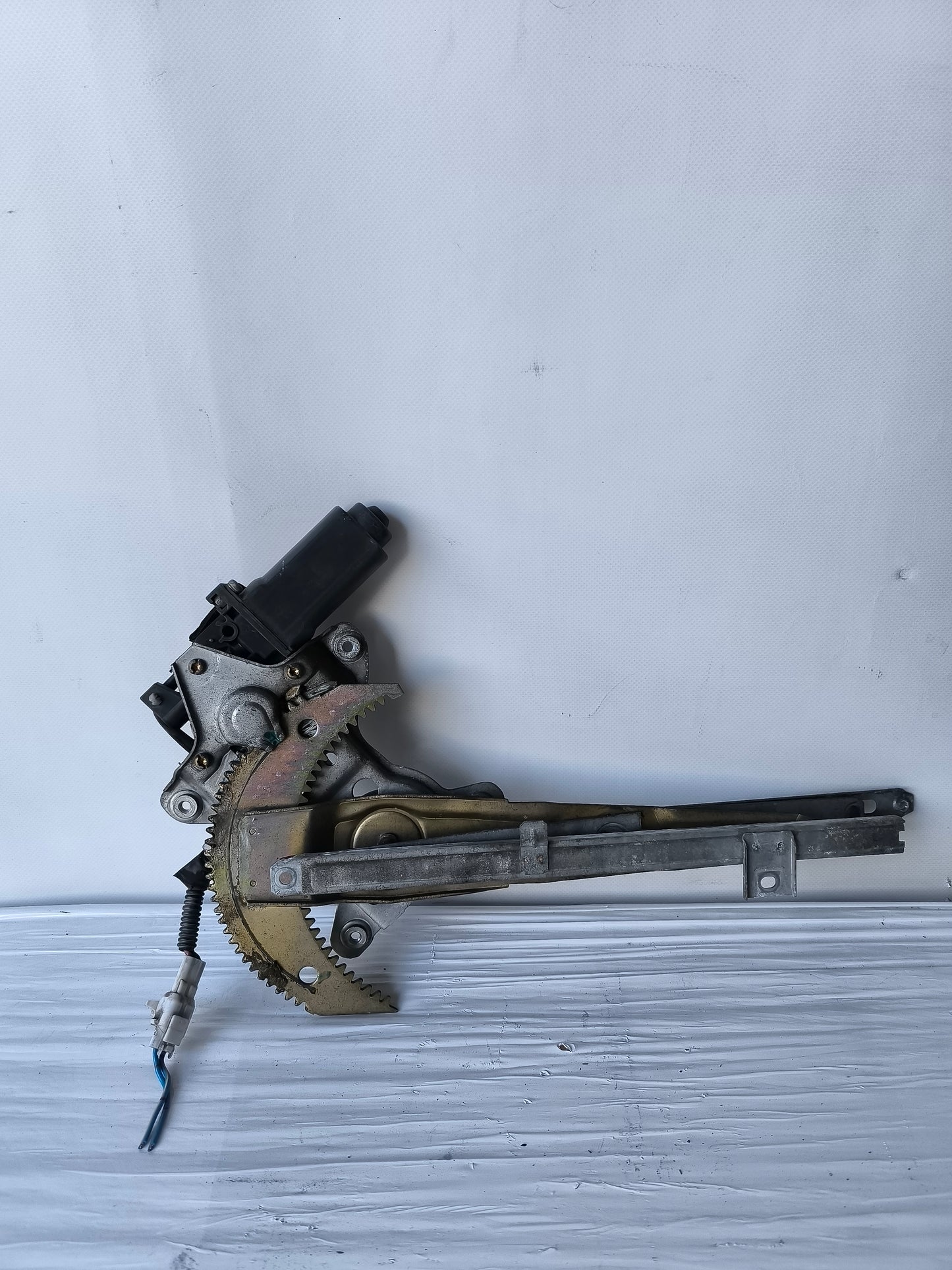 Gepäckträger hinten links Toyota 4Runner 1995 ecoAG7331