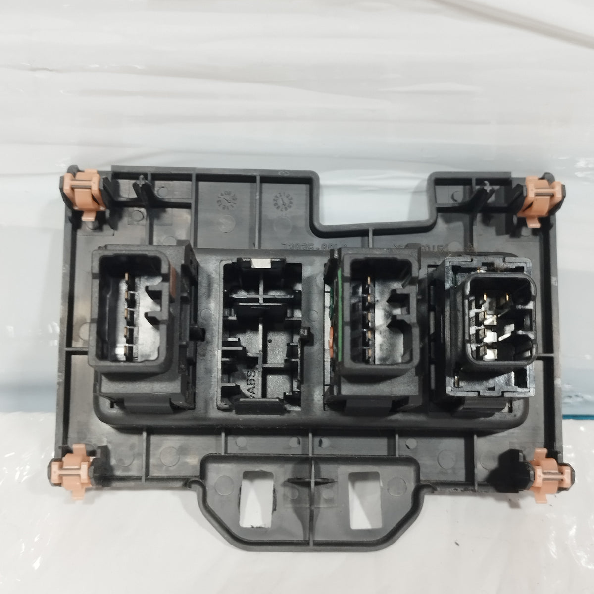 Pulsantiera regolazione luci Suzuki Swift IV (FZ/NZ) 2010-2017 cod: 73835-68l0 ecoAC16872