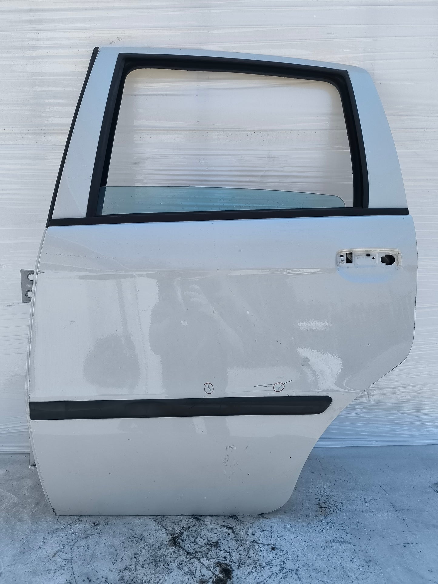 Sportello posteriore sx bianco Fiat Idea 2004-2012 ecoAG8331
